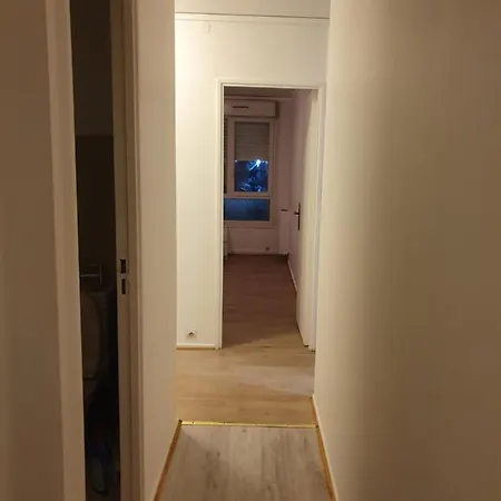 Spacieuse Et Pres Des Commodites Διαμέρισμα *